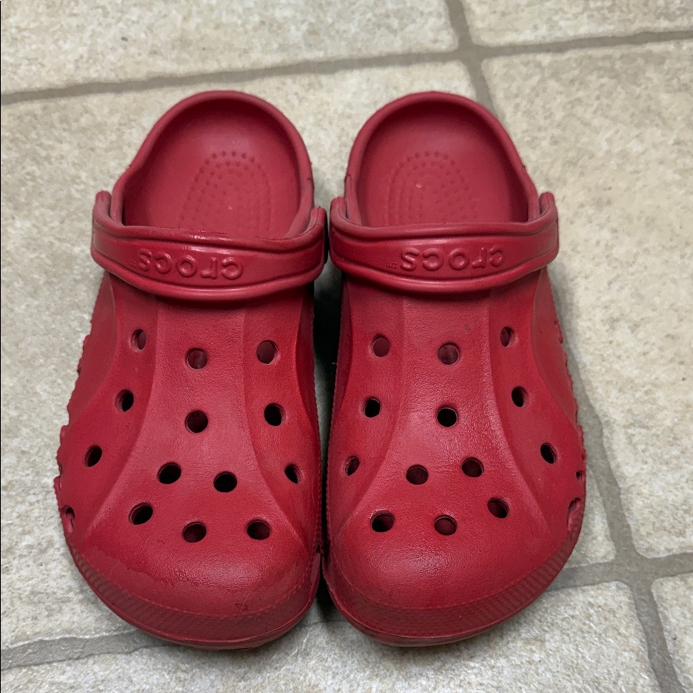 CROCS Classic Red Clogs
